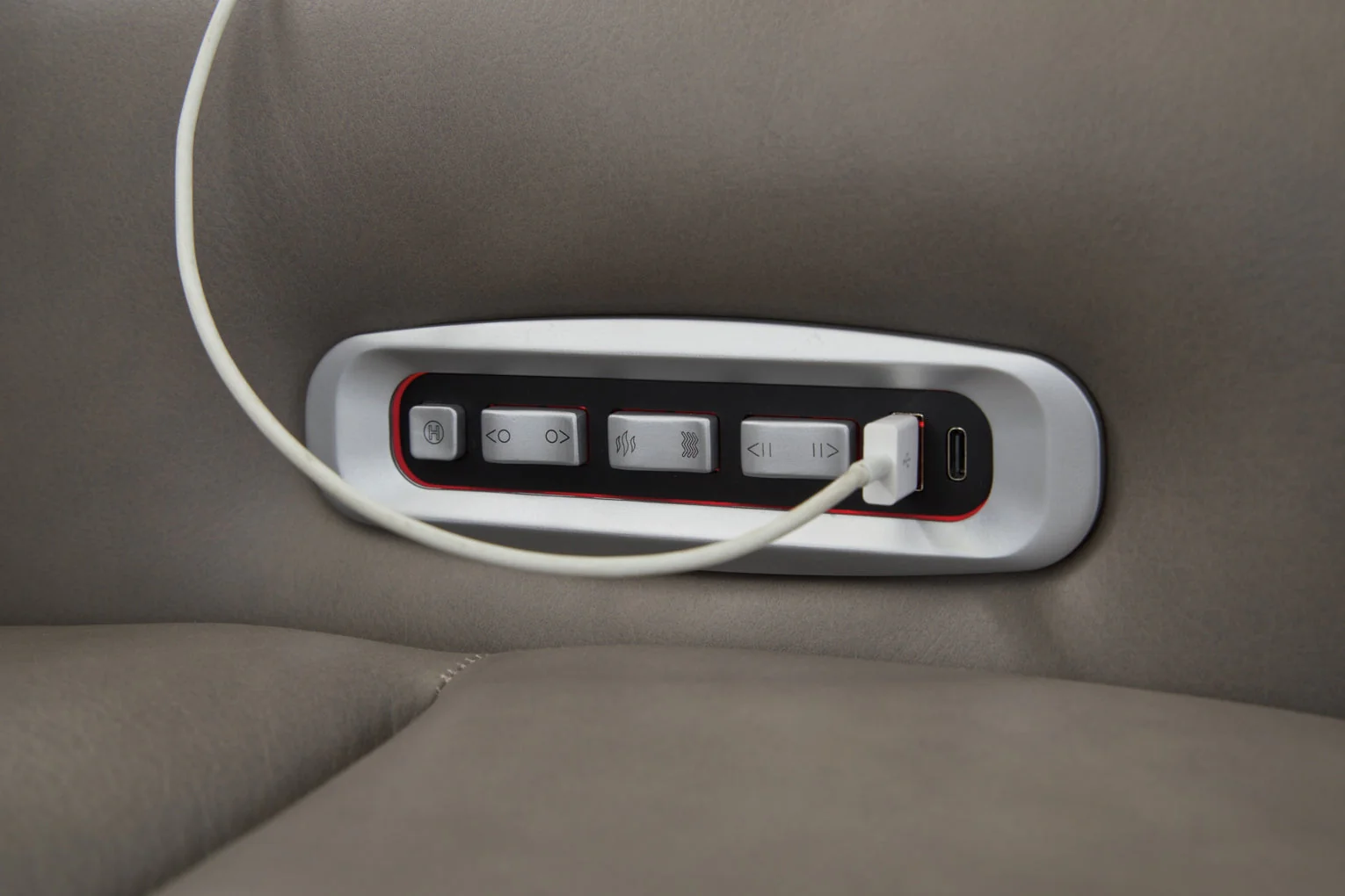 5Z-Relaxation Power Reclining Loveseat/Console/Adjustable Headrest - Image 8