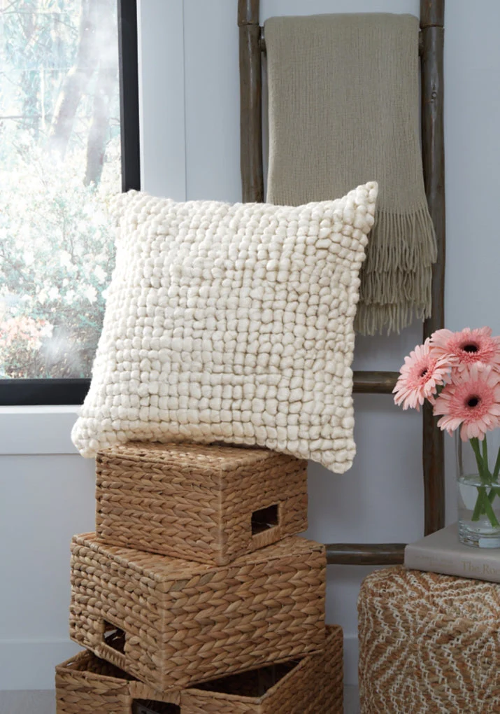 Aavie Pillow - Image 3