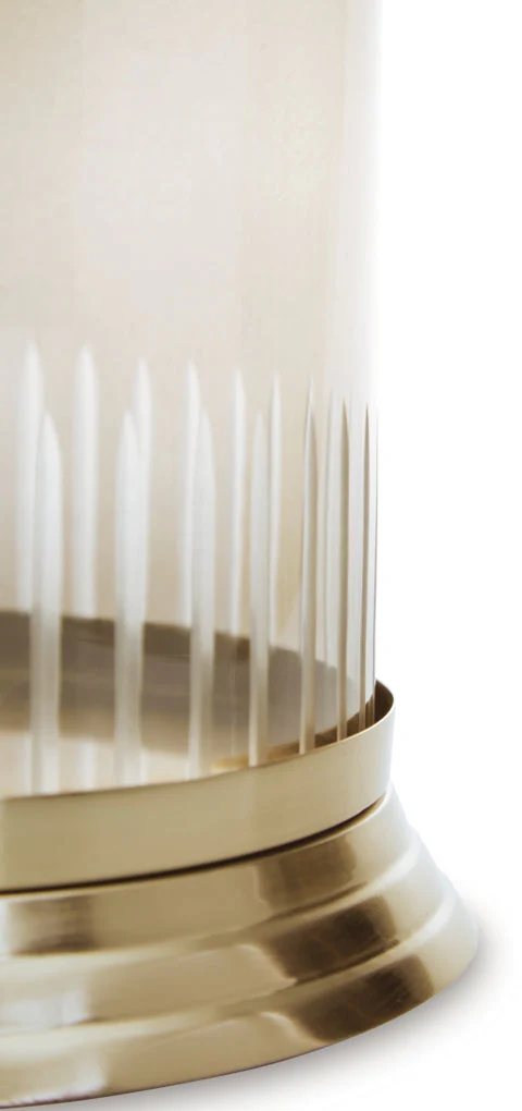 Aavinson Candle Holder - Image 7