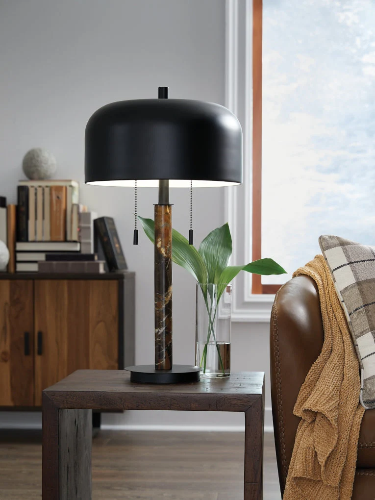 Alanbert Metal Table Lamp - Image 2