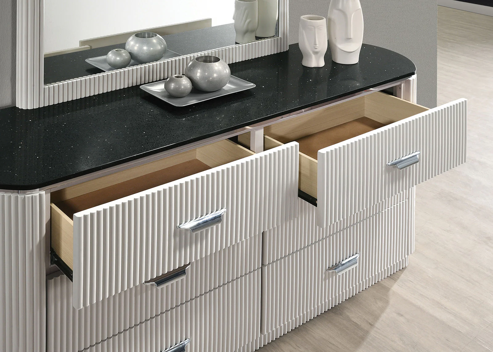 Aldgate Light Gray Queen 4 Piece Bedroom Set - Image 4