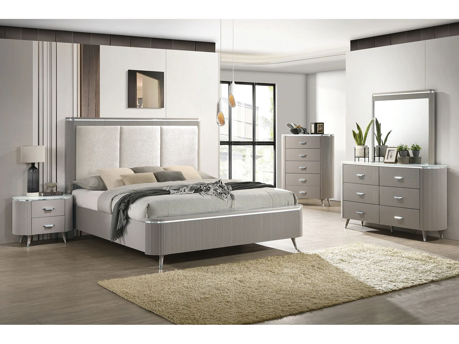 Aldridge Light Gray Queen 4 Piece Bedroom Set
