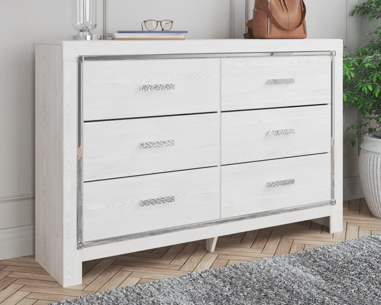 Altyra Six Drawer Dresser - Image 2