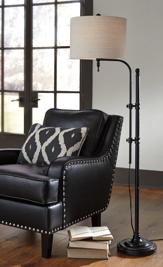 Anemoon Metal Floor Lamp - Image 2