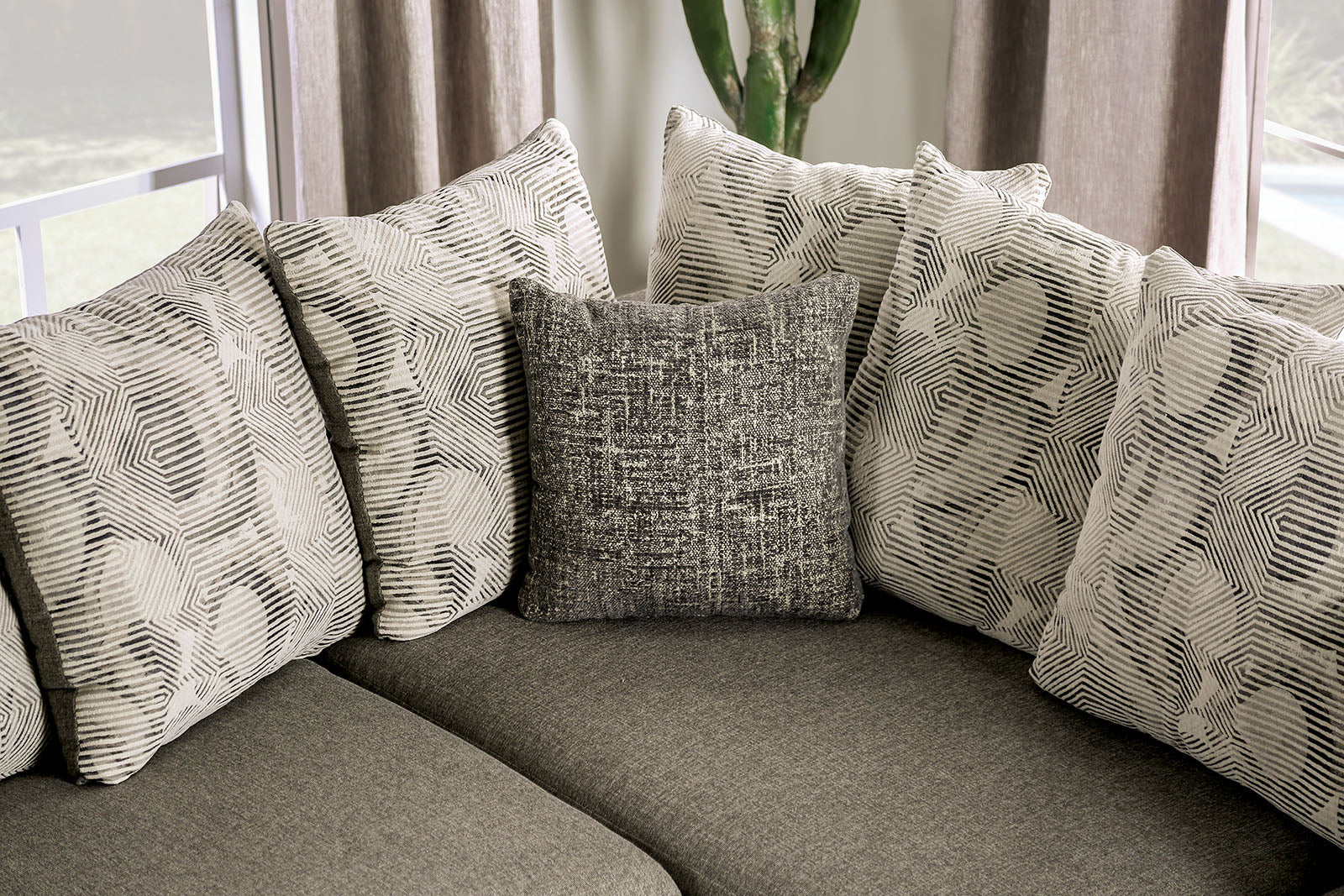 Angelia Light Gray Sectional - Image 3