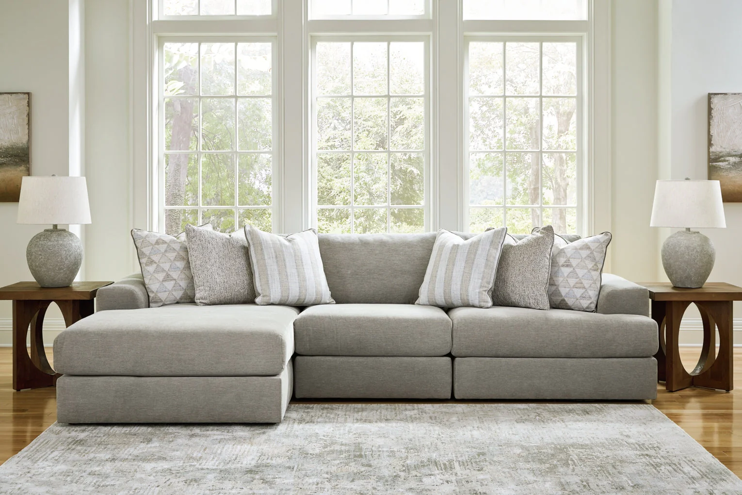 Avaliyah 3-Piece Sectional with Chaise - Image 3