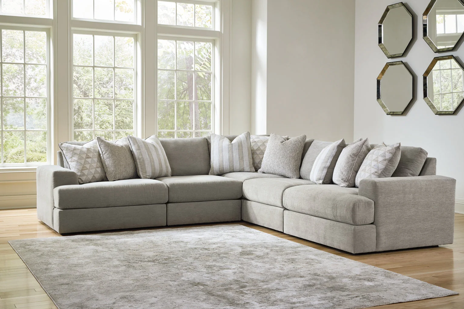 Avaliyah 5-Piece Sectional - Image 2