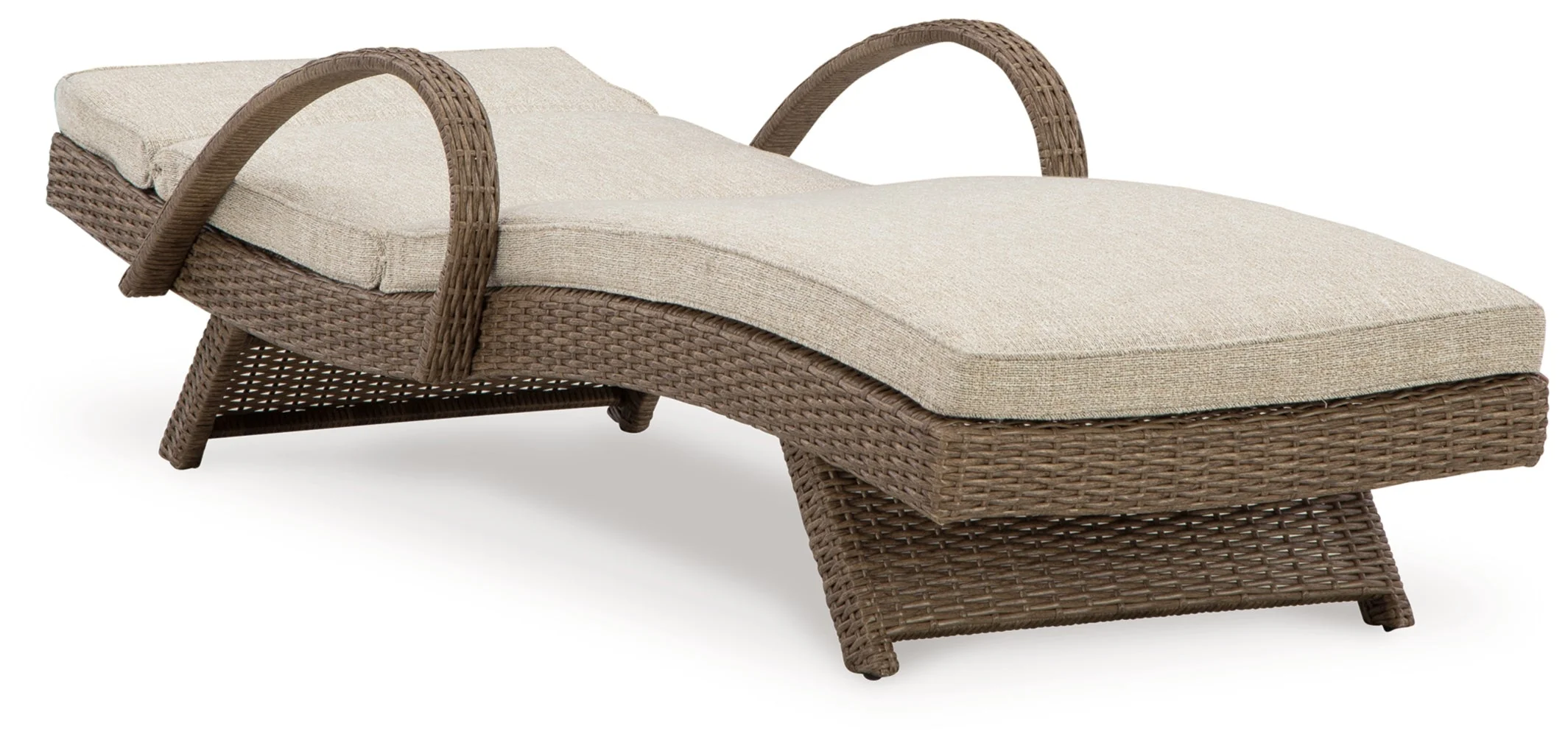 Beachcroft Outdoor Seating - Image 41