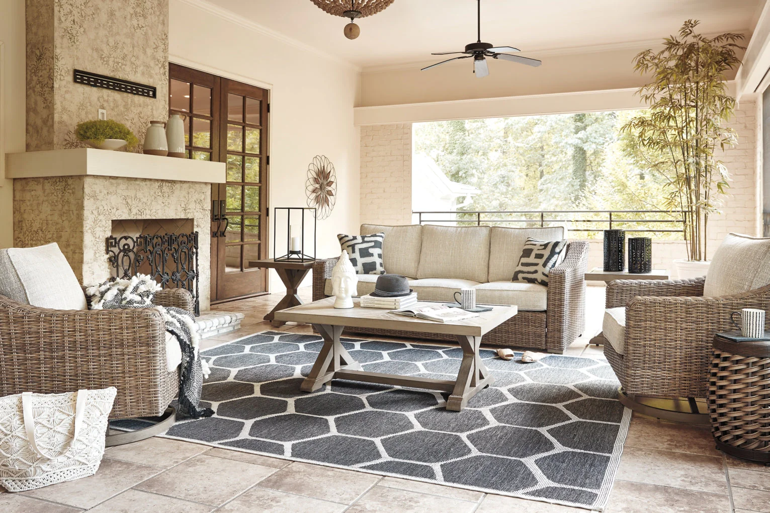 Beachcroft Outdoor Seating - Image 65
