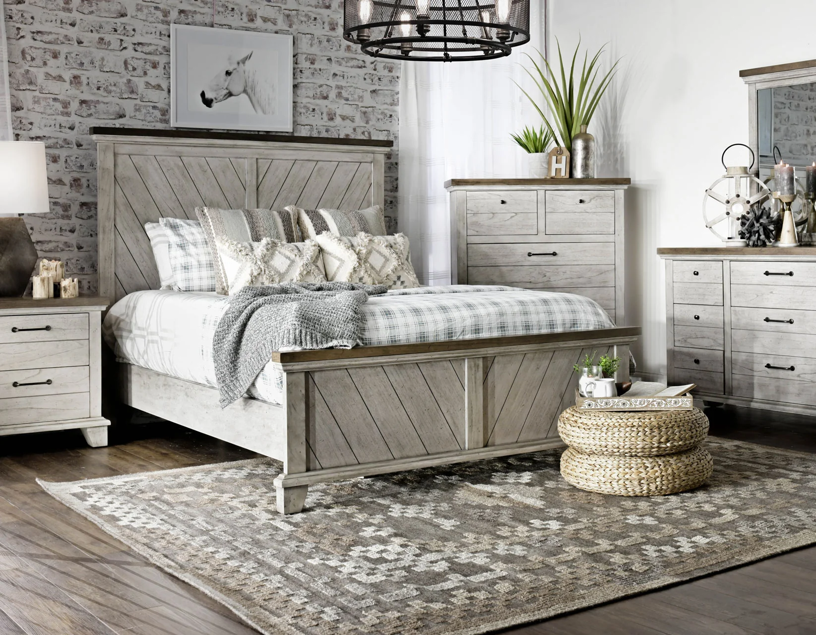 Bear Creek Dresser - Image 3