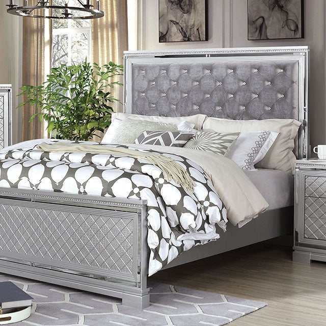 Belleterre Gray/Silver & Mirrored 5pc Queen Panel Bedroom Set - Image 2