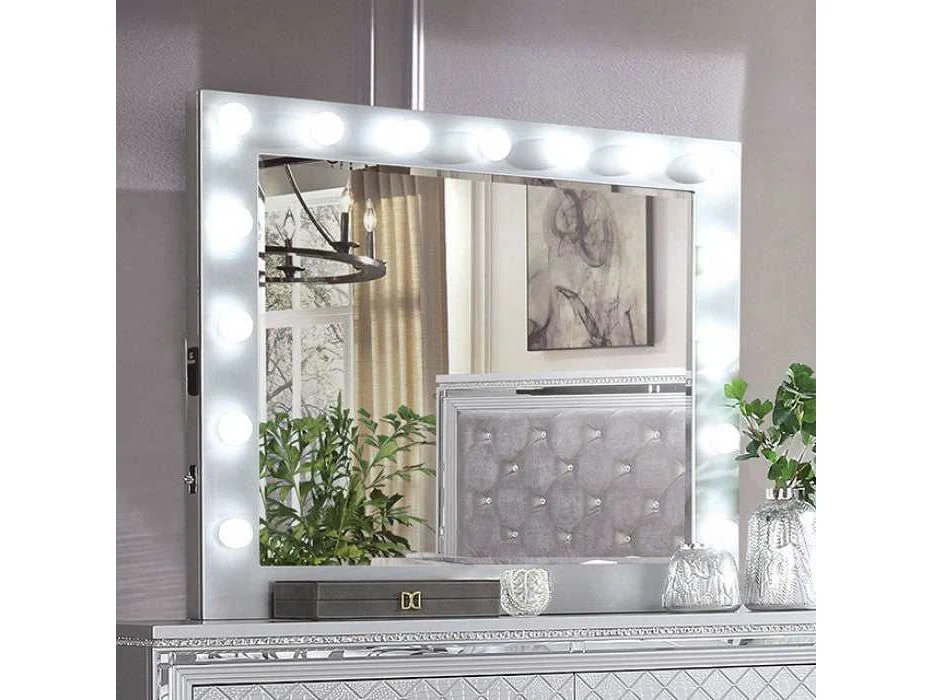 Belleterre Silver Mirror