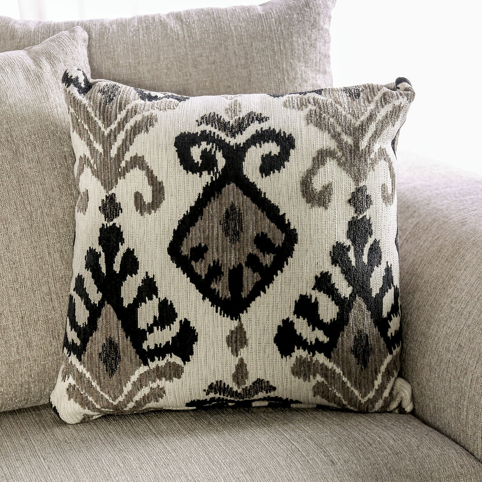 Belsize Light Taupe/Black Loveseat - Image 5