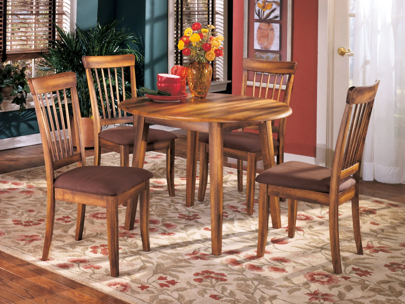 Berringer Dining Set (Up to 4 Chairs) - Image 2