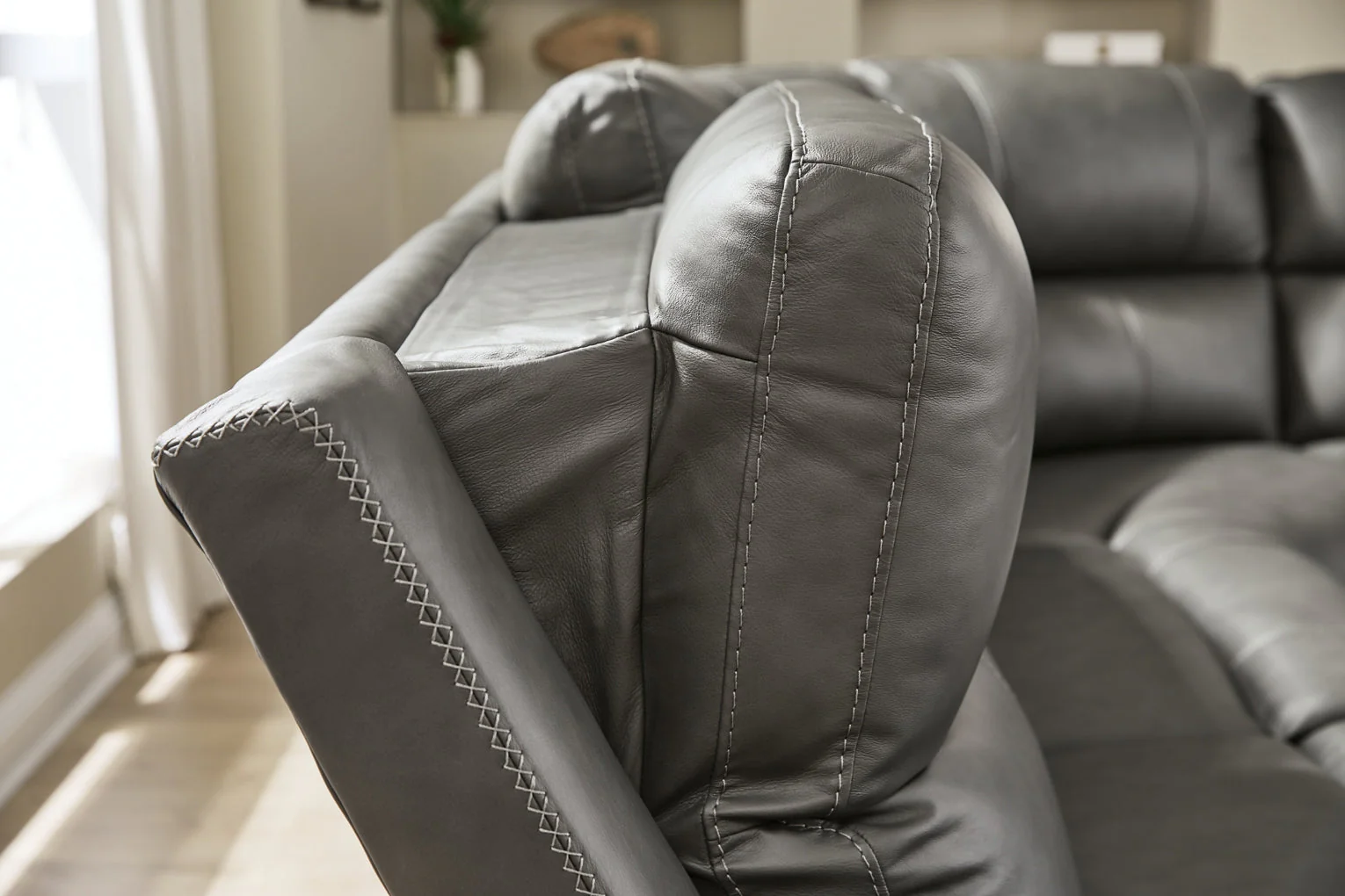 Beryton 6-Piece Power Reclining Sectional - Image 5