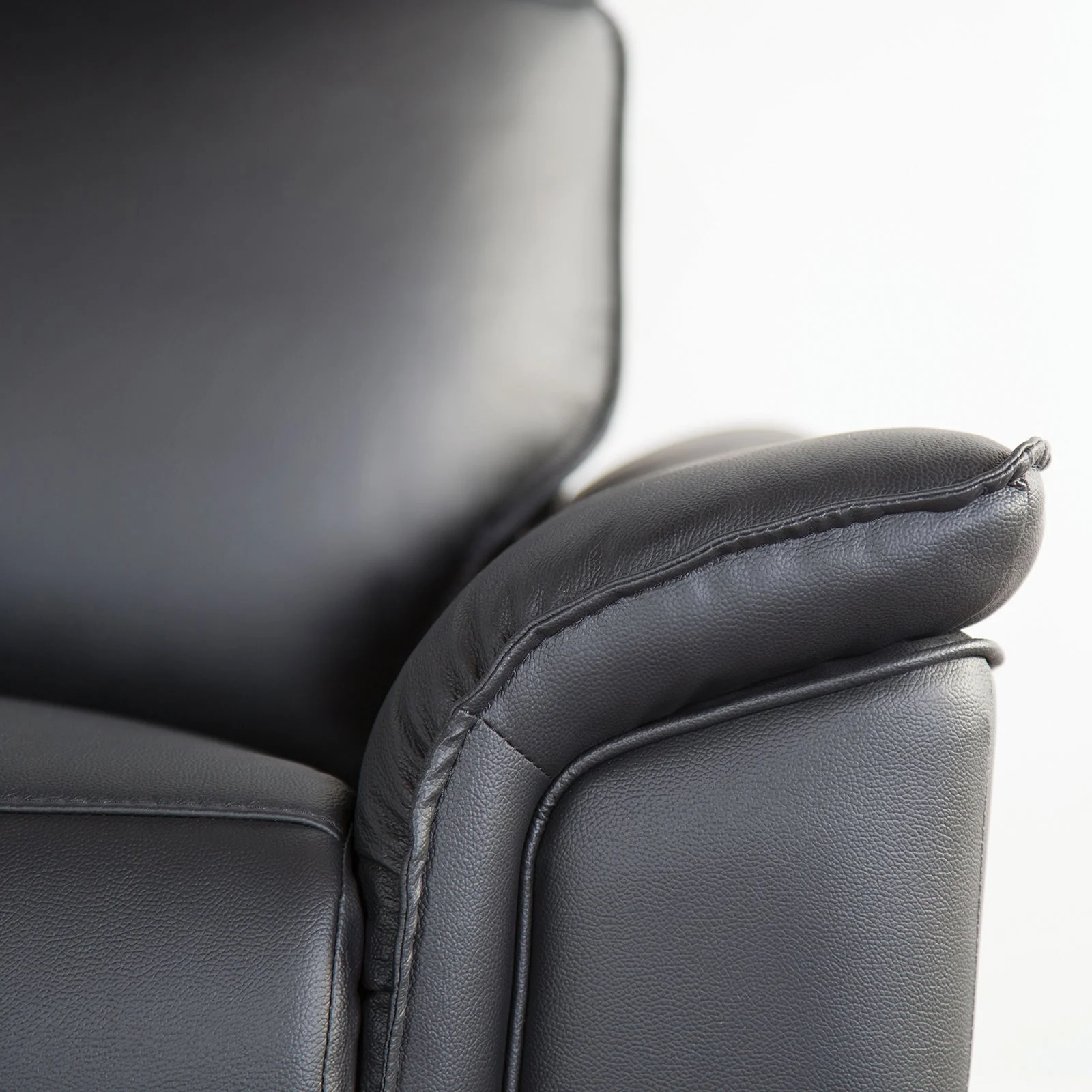 Bienne Black Reclining Loveseat - Image 3