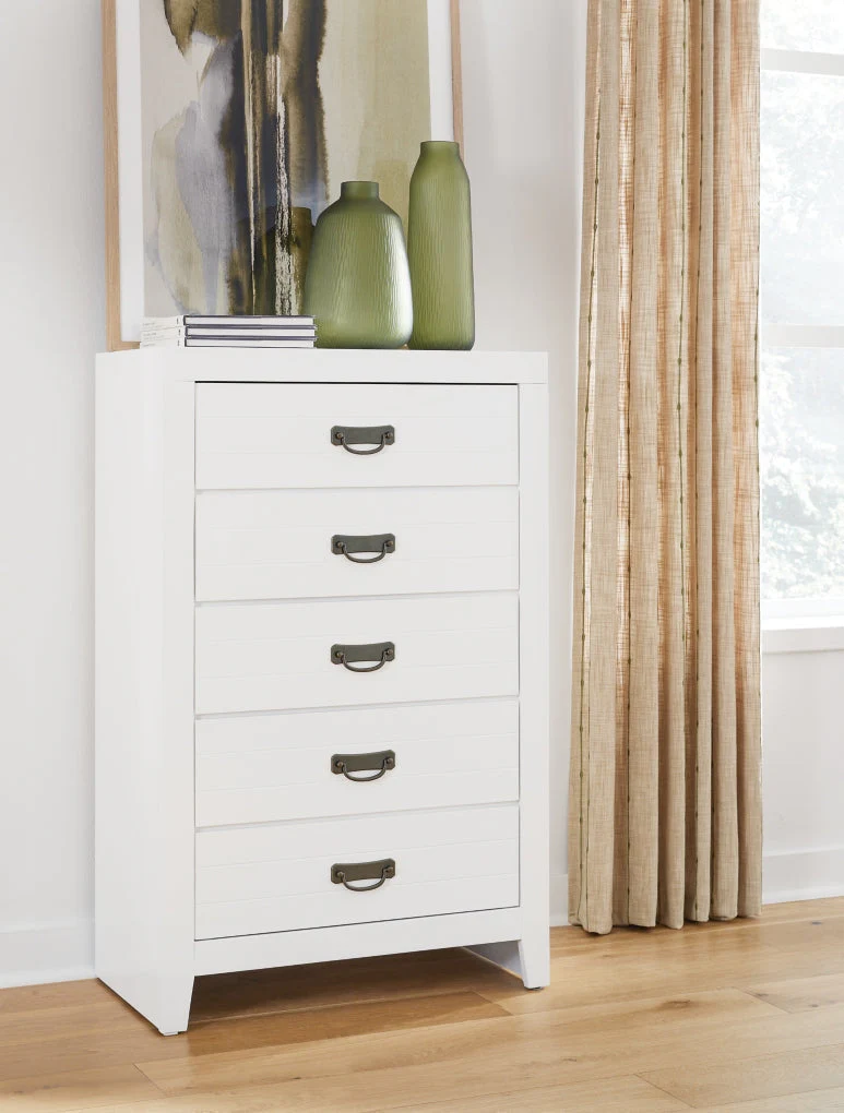 Binterglen Dresser & Chest - Image 4