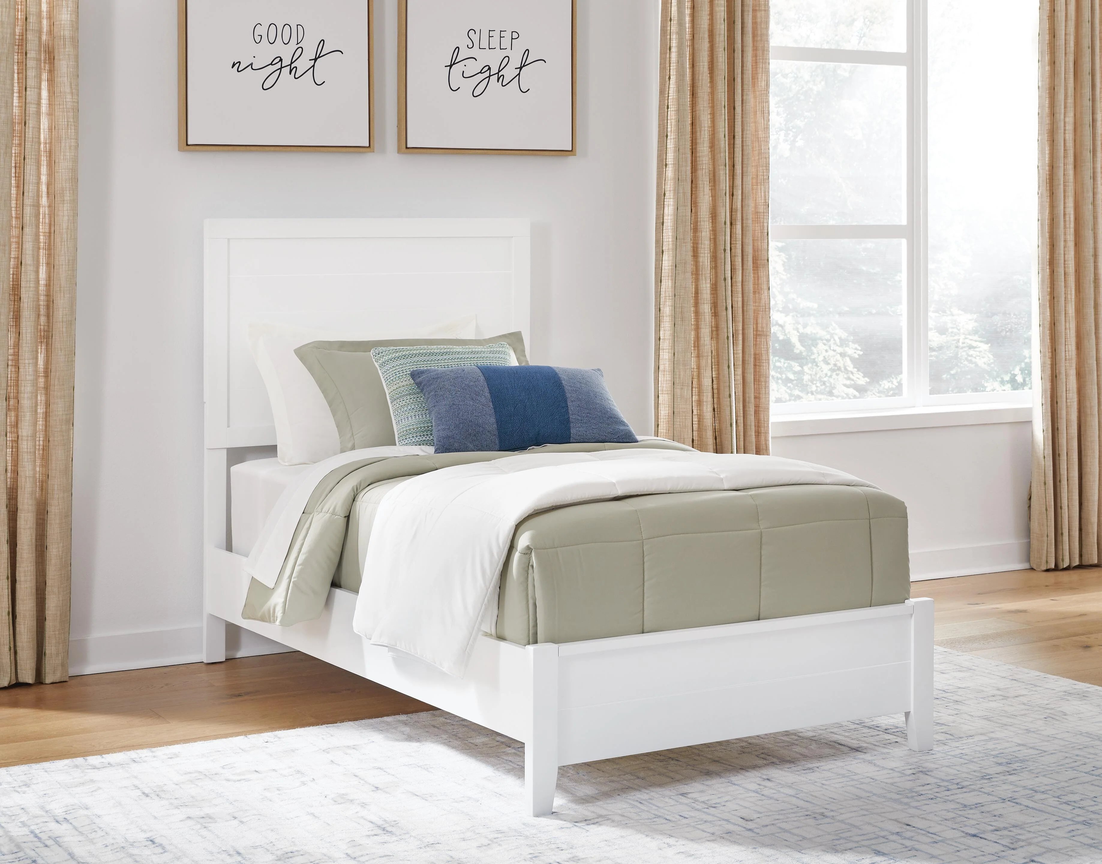 Binterglen Panel Bed - Image 7