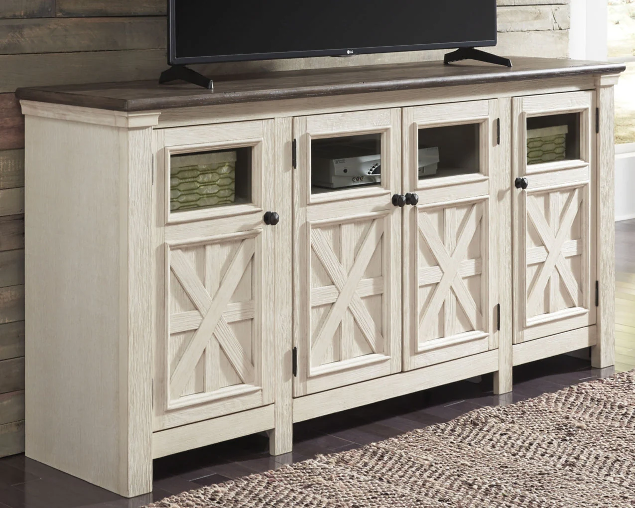 Bolanburg Extra Large TV Stand - Image 2