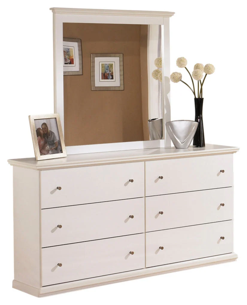 Bostwick Shoals Six Drawer Dresser - Image 5