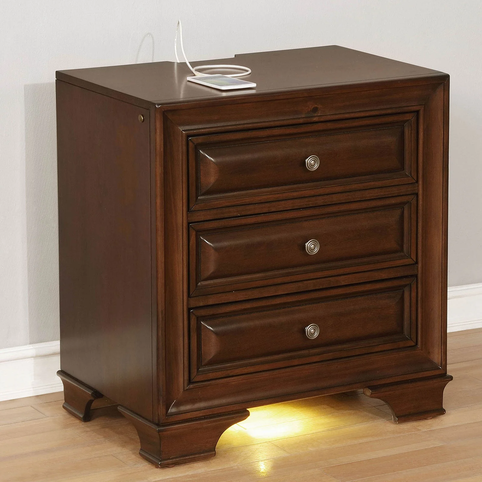 Brandt Brown Cherry 4 Pc. Queen Bedroom Set - Image 4
