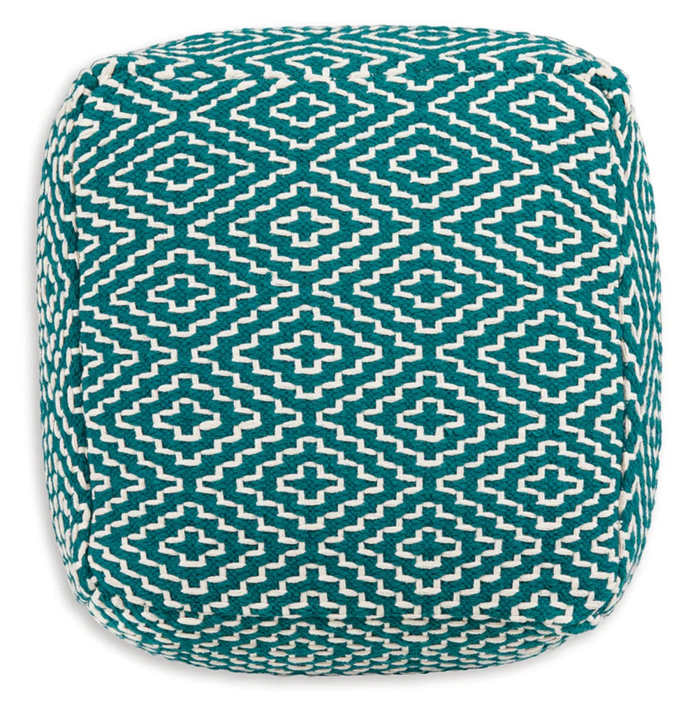 Brynnsen Pouf - Image 7