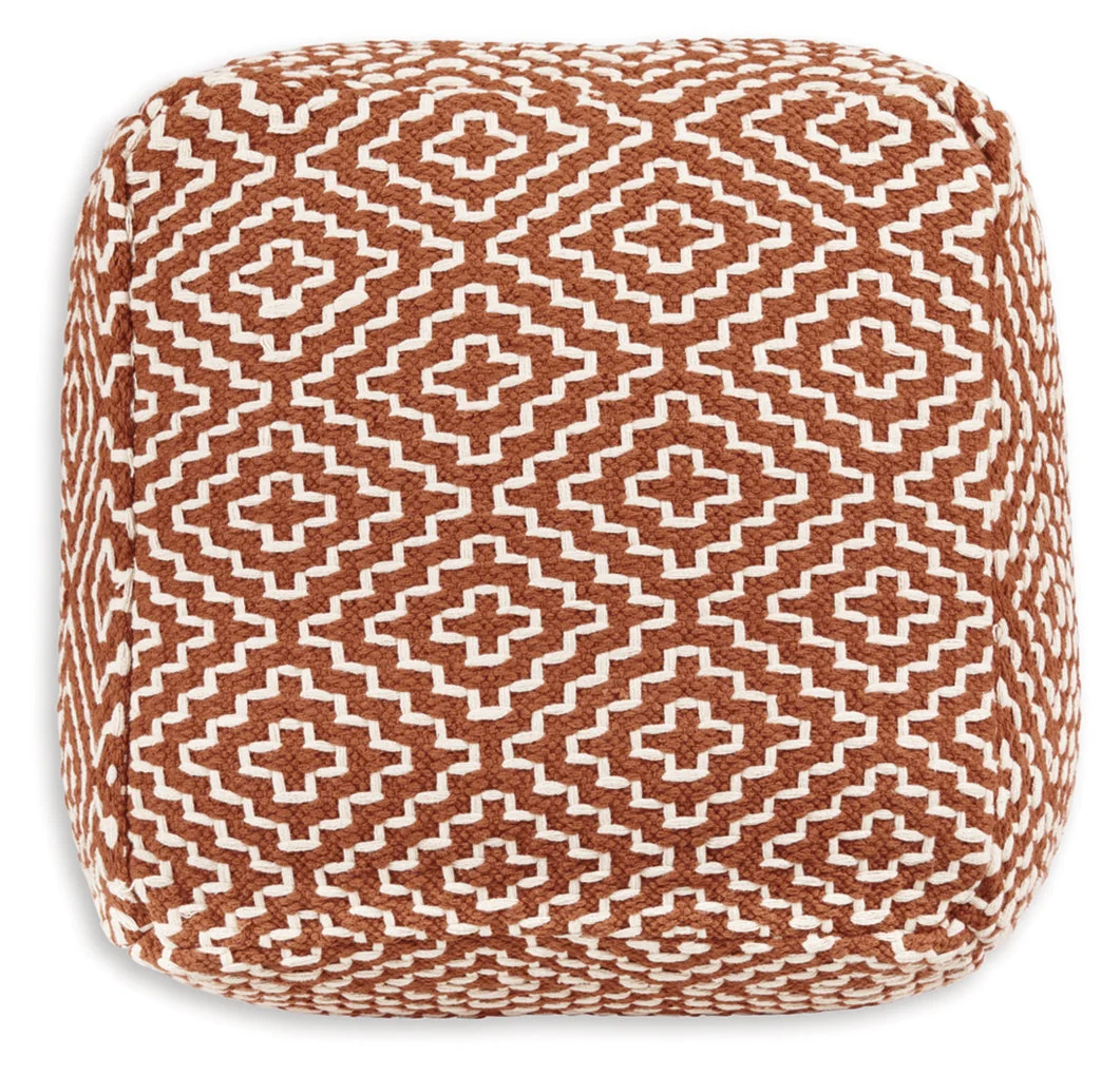 Brynnsen Pouf - Image 8