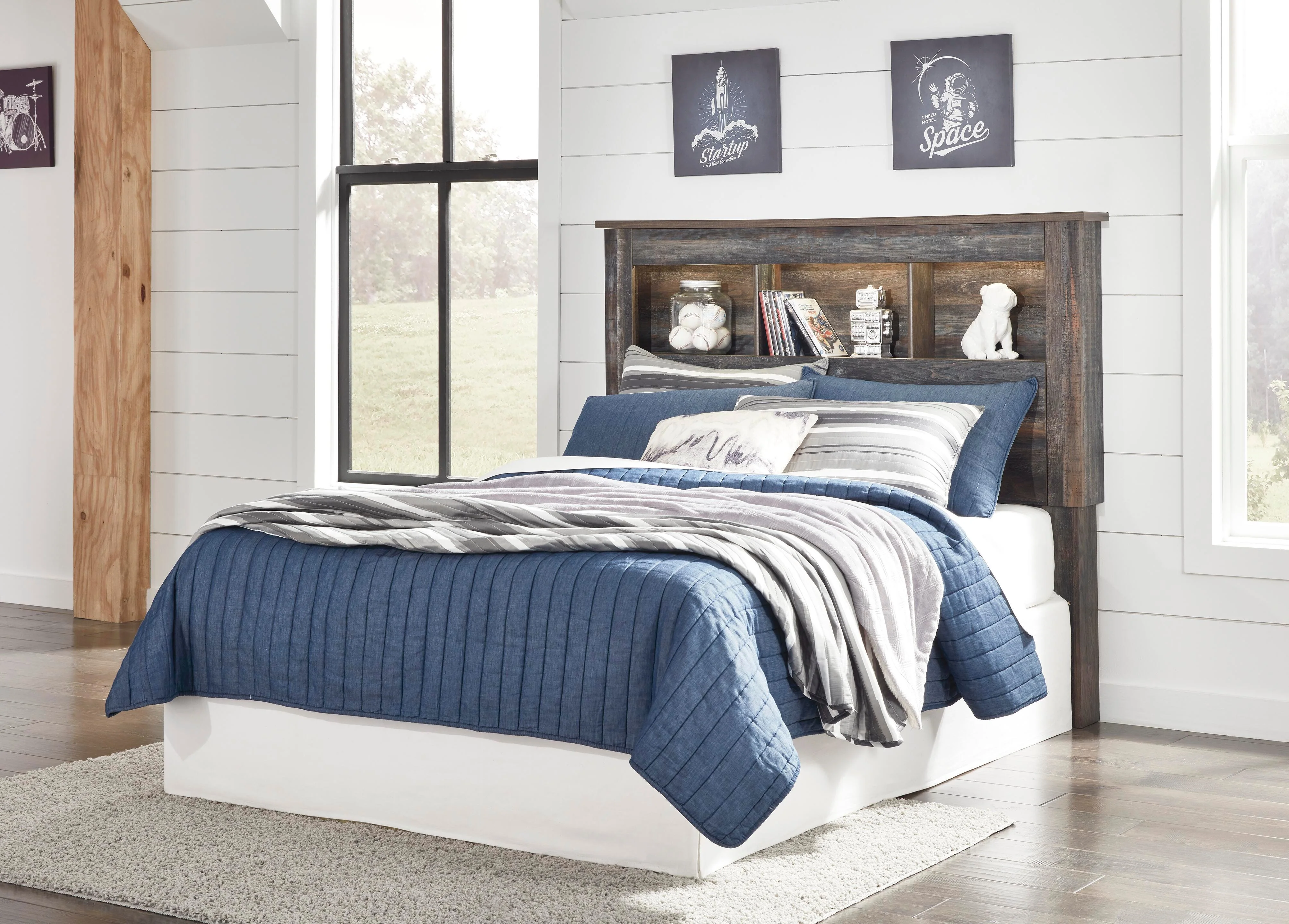 Cambeck Panel Headboard Bedroom Set - Image 2