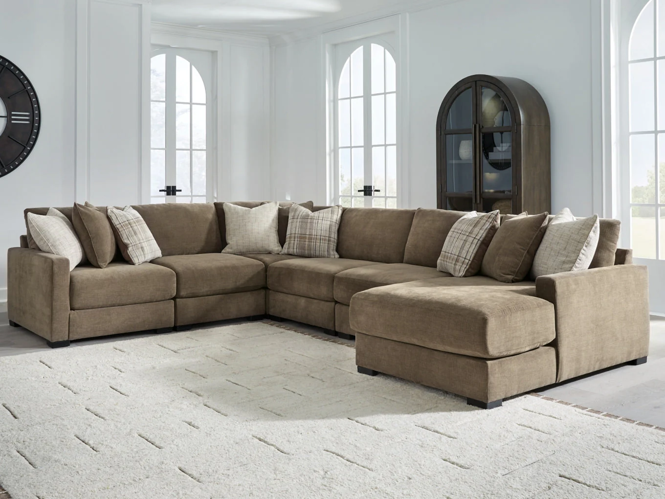 Camellia-Court 6-Piece Sectional with Chaise - Image 4