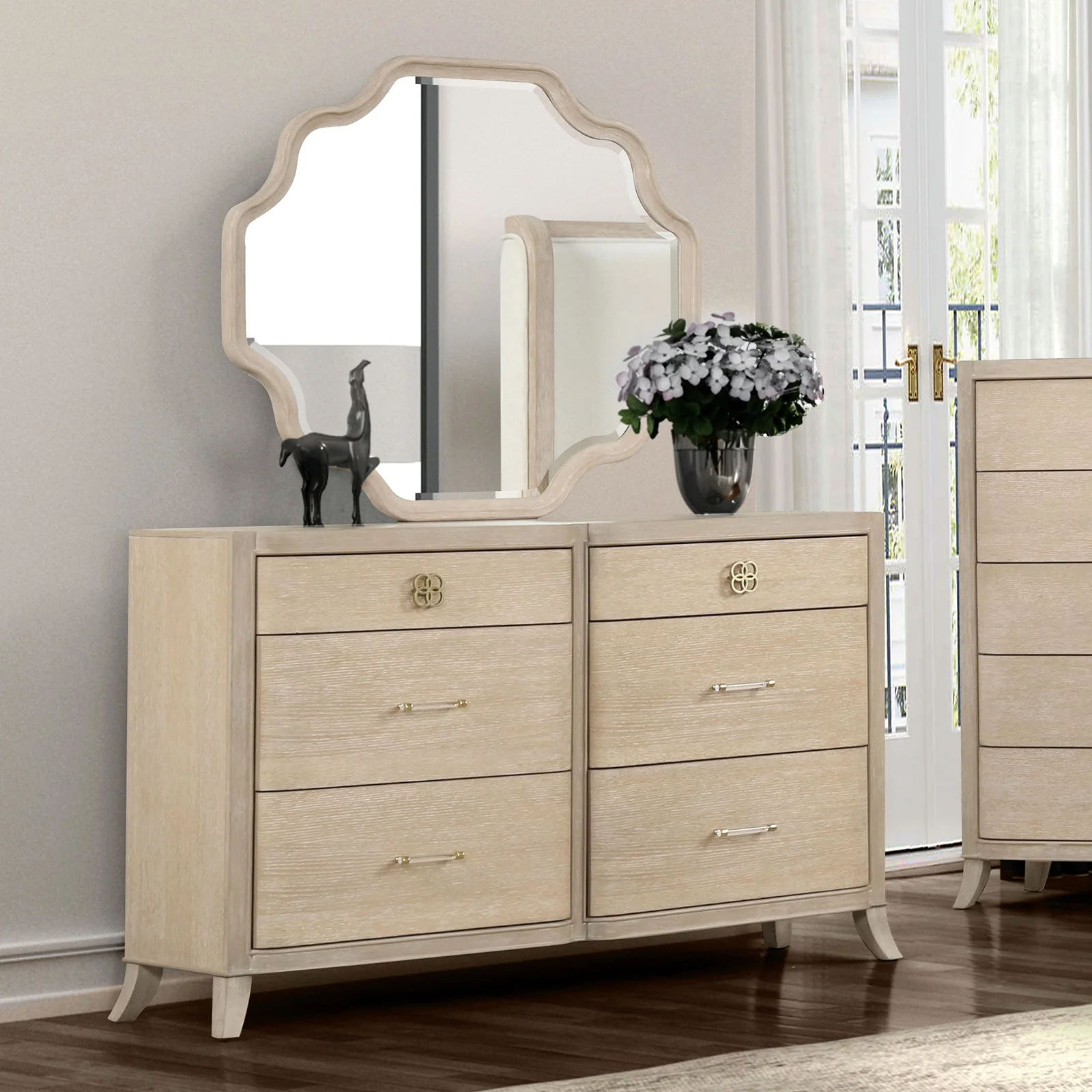 Candra Natural Oak Queen 5 Piece Bedroom Set w/Chest - Image 5