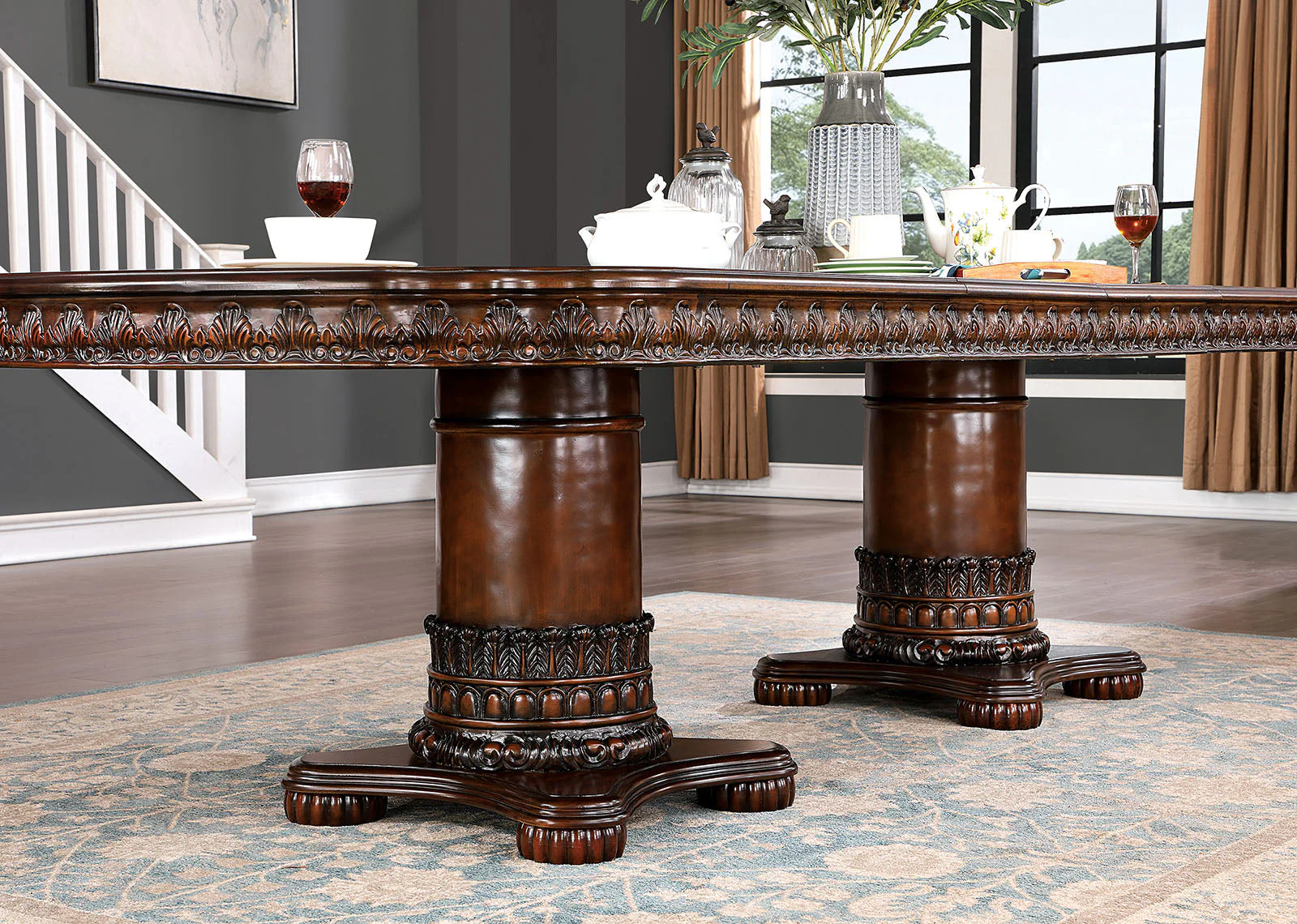 Canyonville Brown Cherry/Dark Brown 7 Pc. Dining Room Set - Image 2