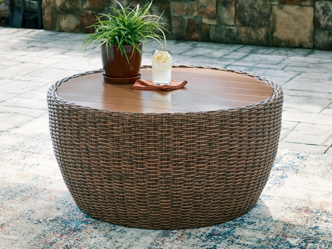 Cardiff Beach Round Cocktail Table - Image 2