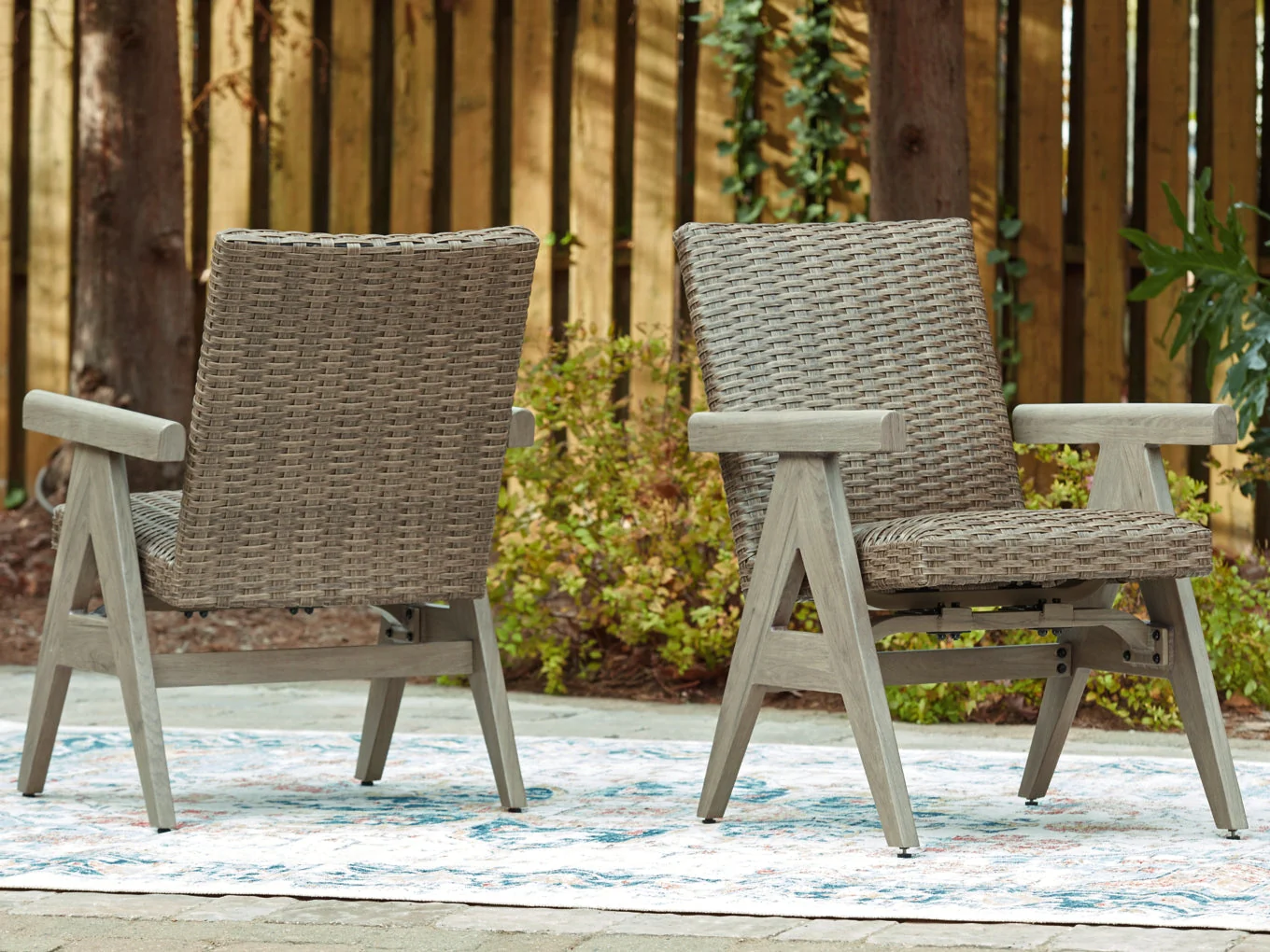 Carisbo Rocking Arm Chair - Image 2