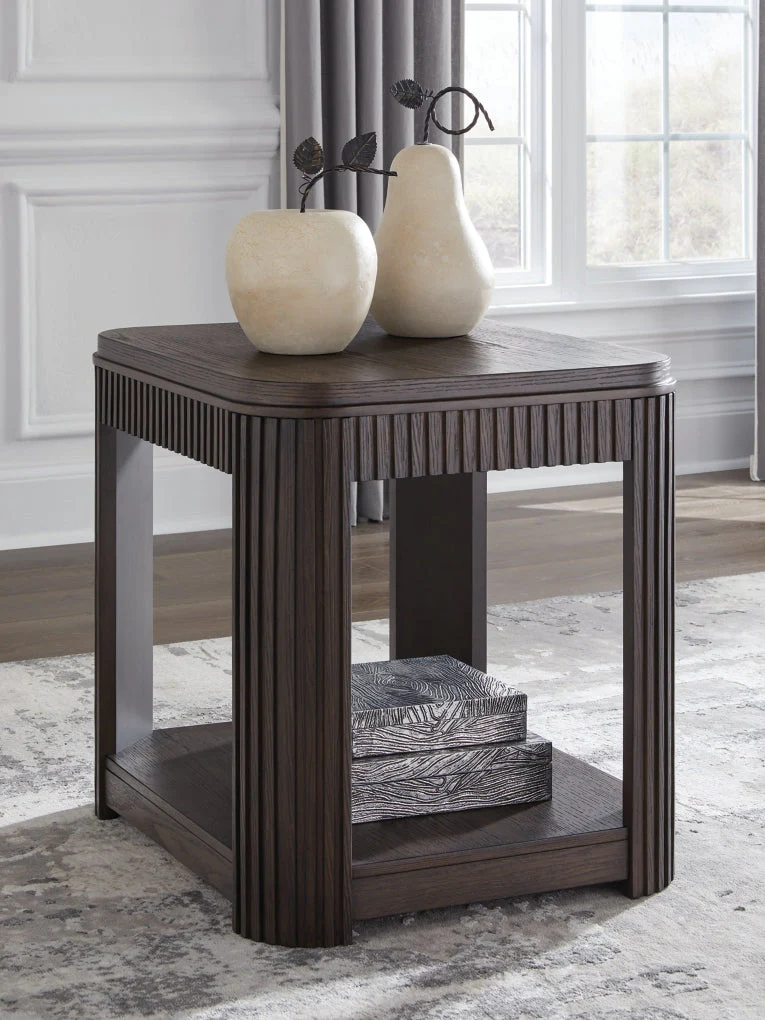Carlibrie Rectangular End Table - Image 2