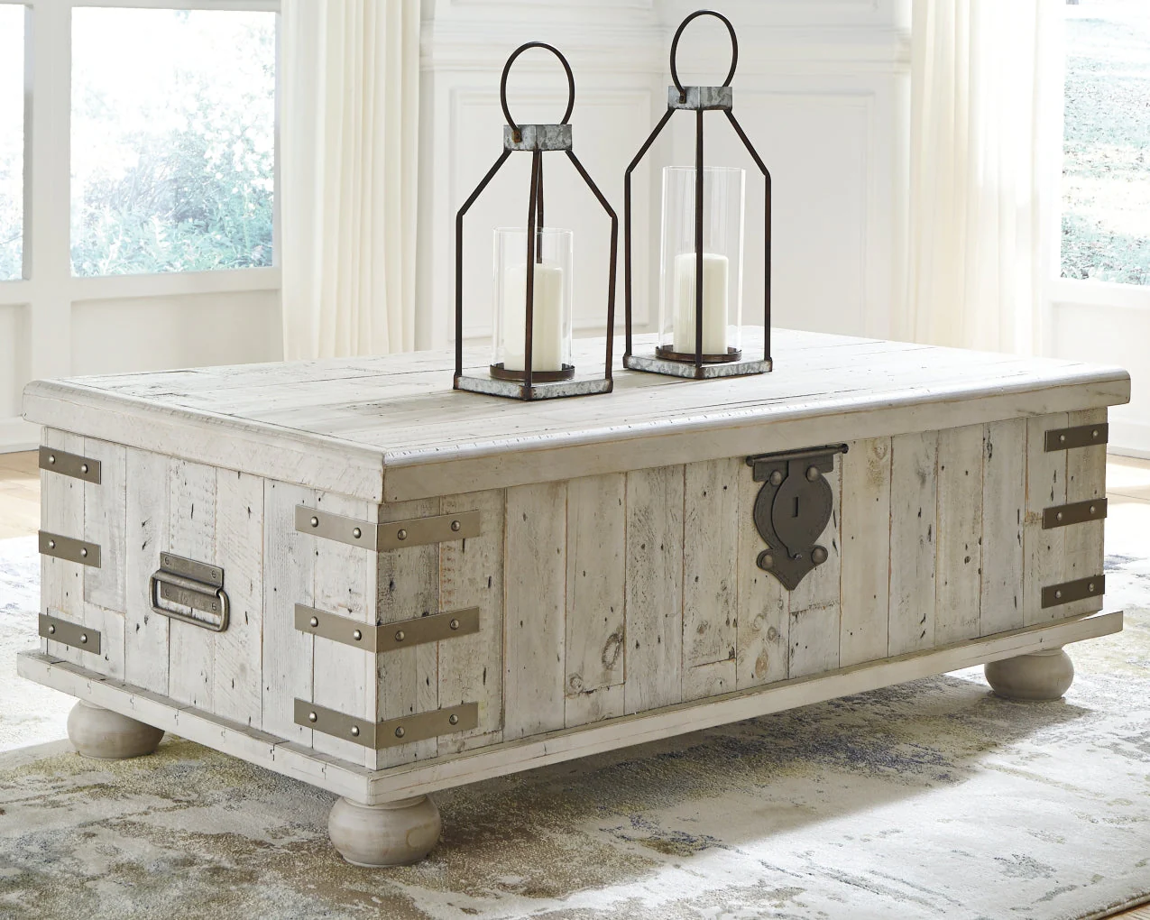 Carynhurst Lift Top Cocktail Table - Image 2