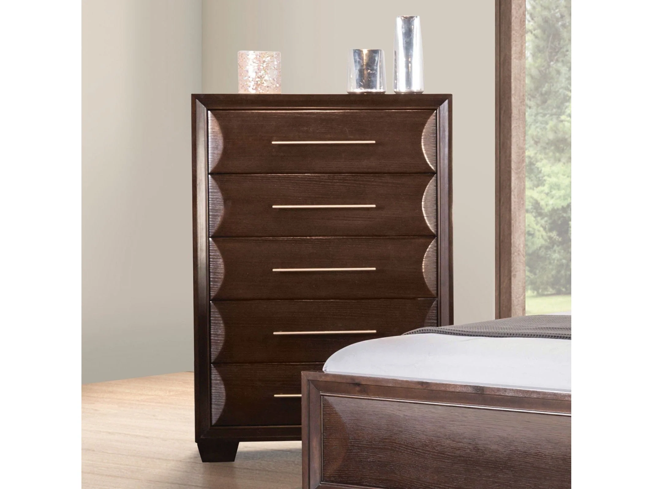 Chemnitz Espresso Chest
