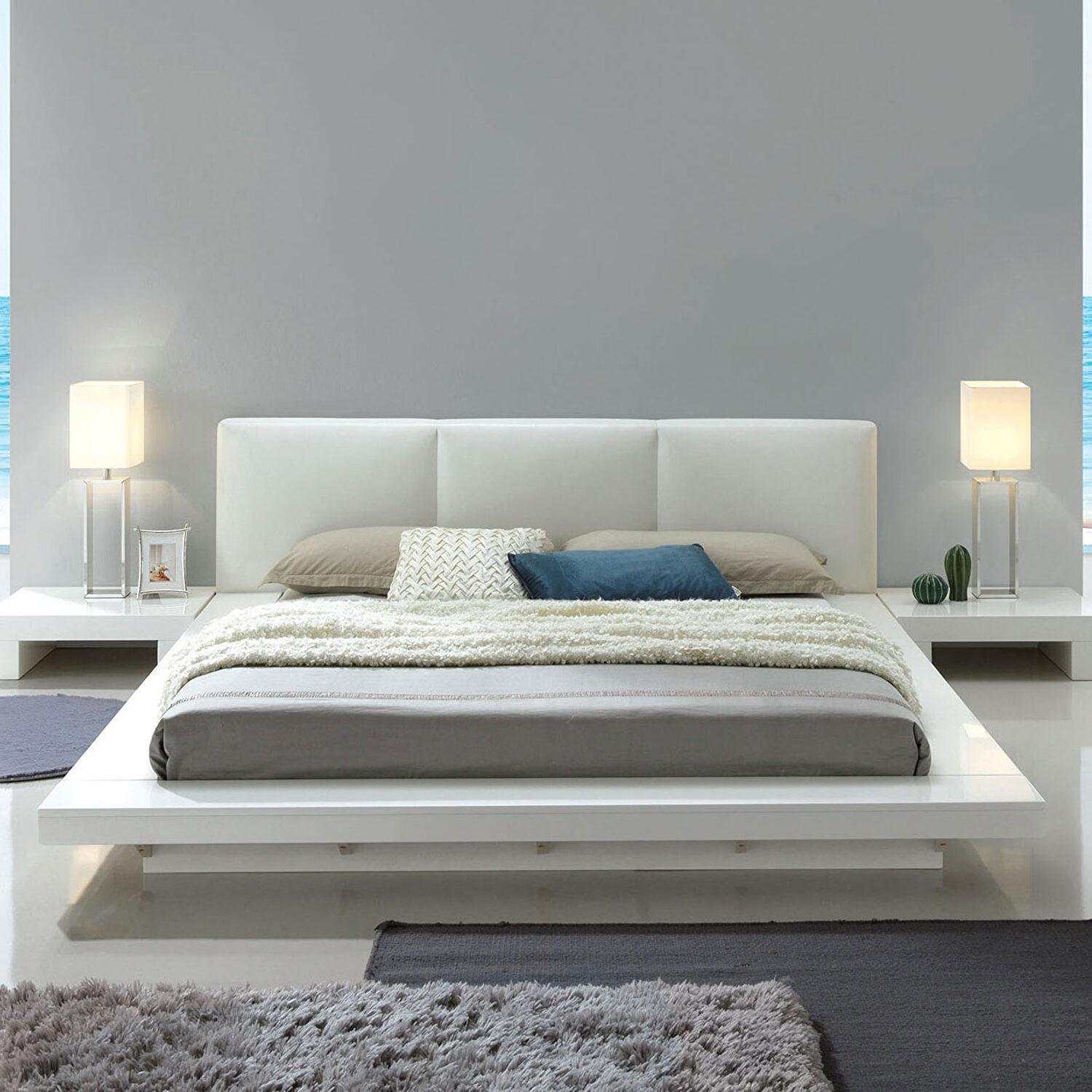 Christie White High Gloss Lacquer Queen Bedroom Set / 4pc - Image 2