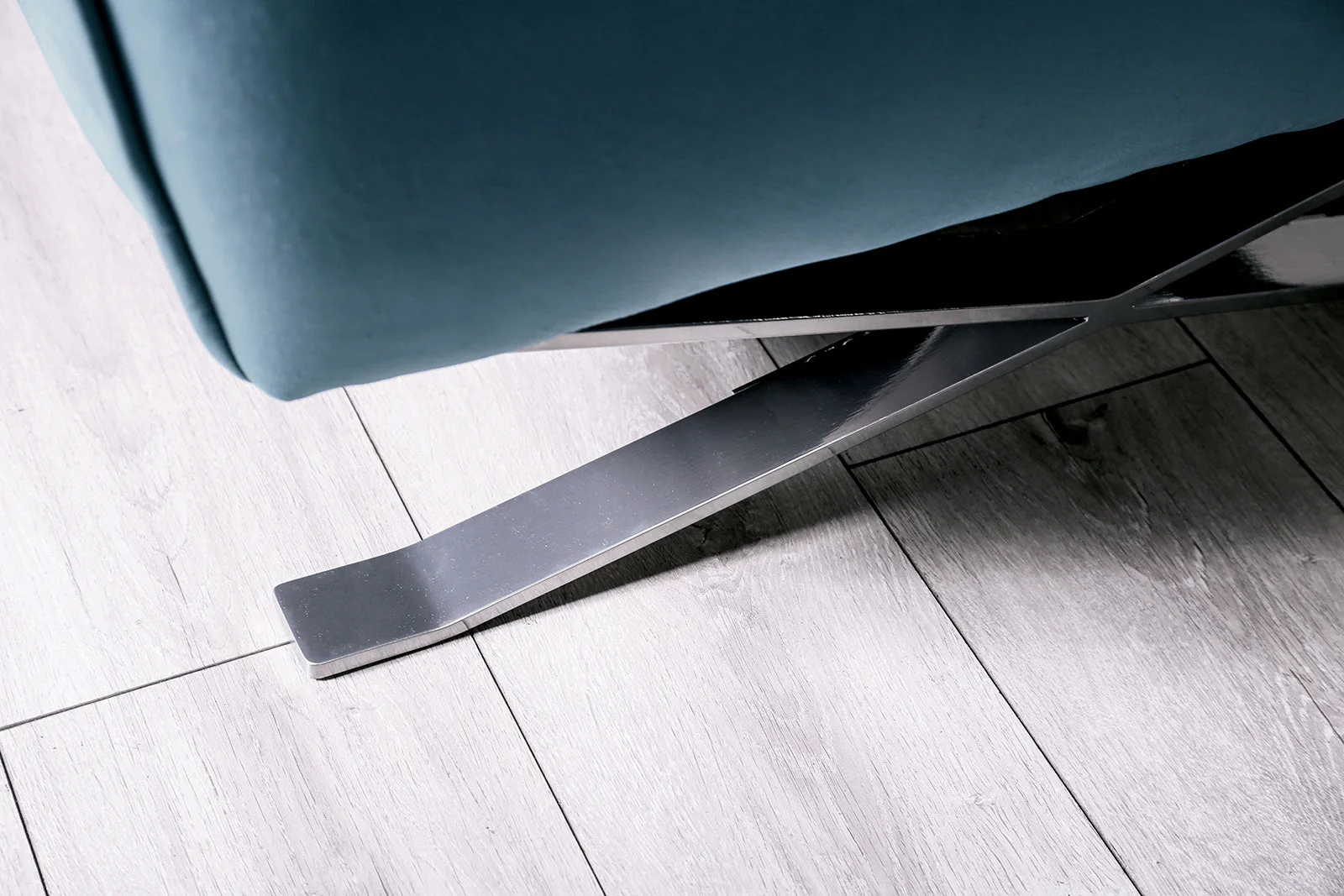 Civellutino Teal Sofa - Image 3