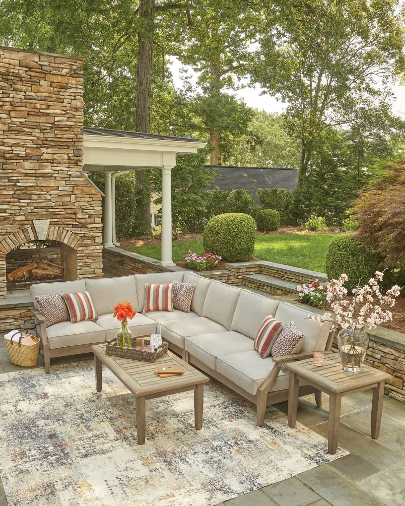 Clare View Outdoor Seating - Image 15
