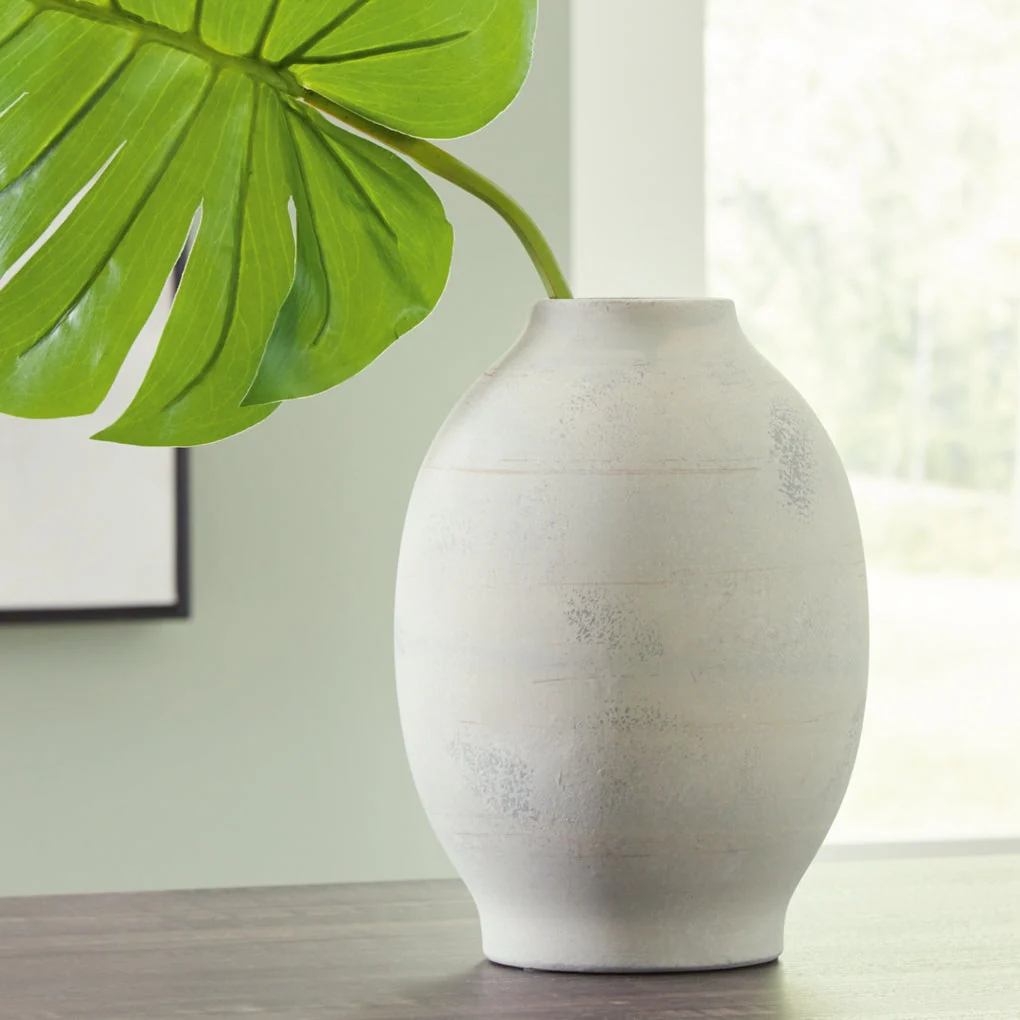 Clayson Vase - Image 4
