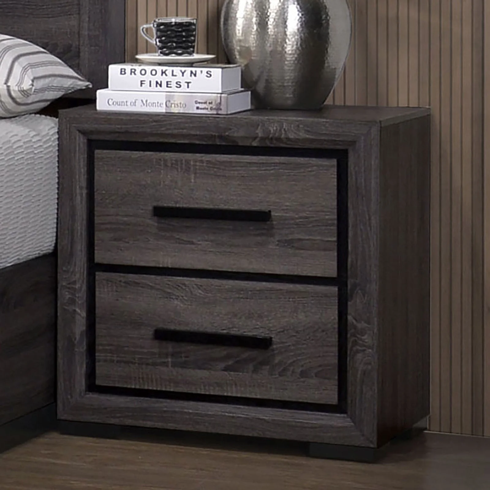 Conwy Gray 5 Pc. Queen Bedroom Set w/ 2NS - Image 7