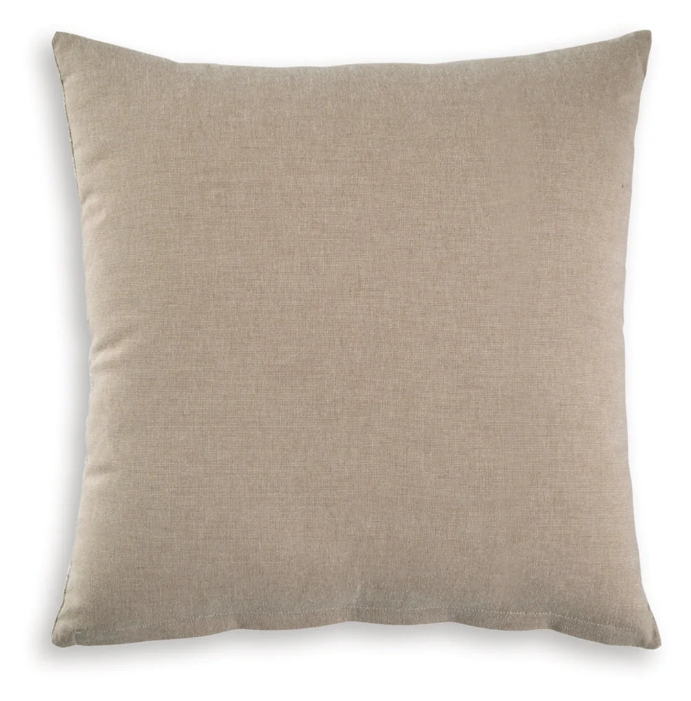 Cortlen Pillow - Image 4