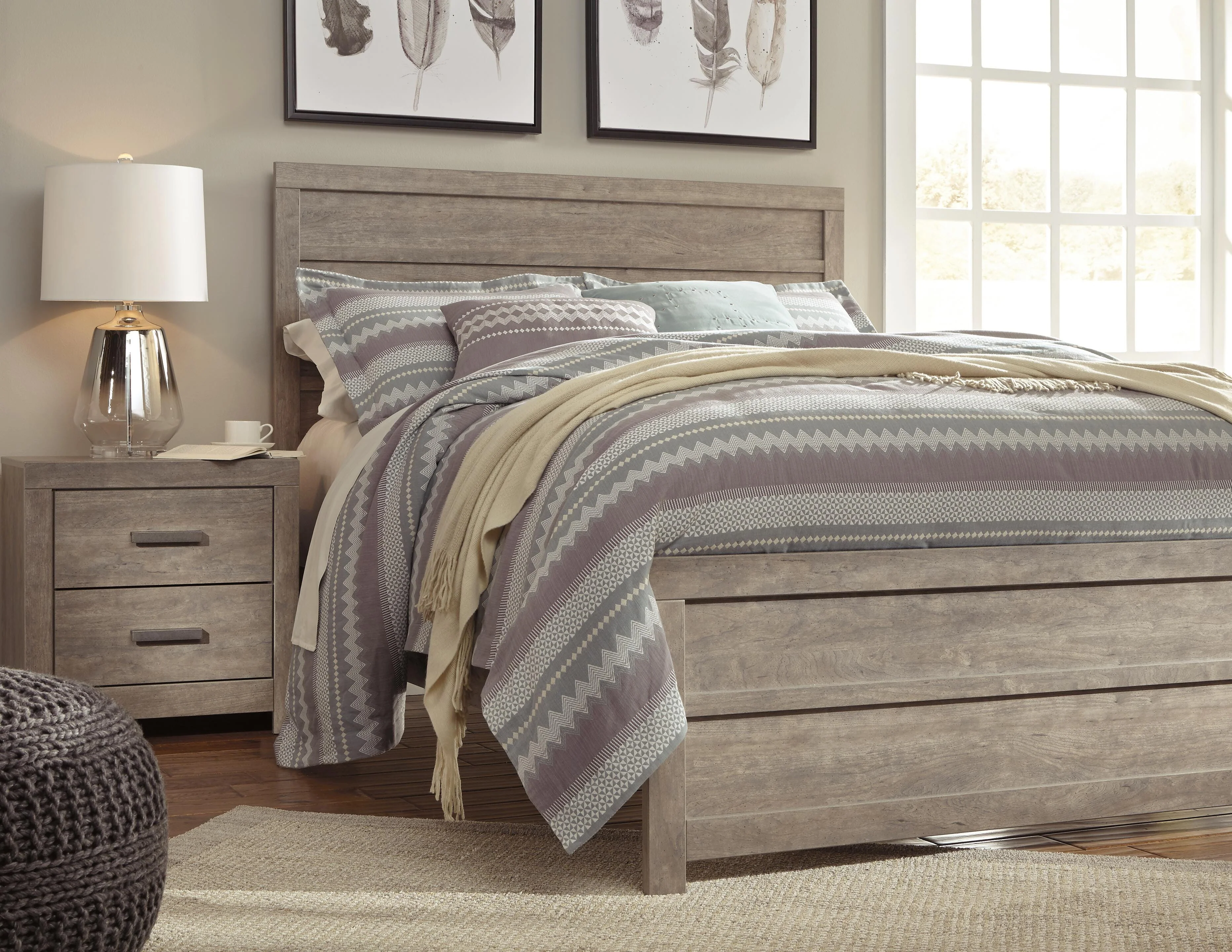 Culverbach Panel Bed - Image 8