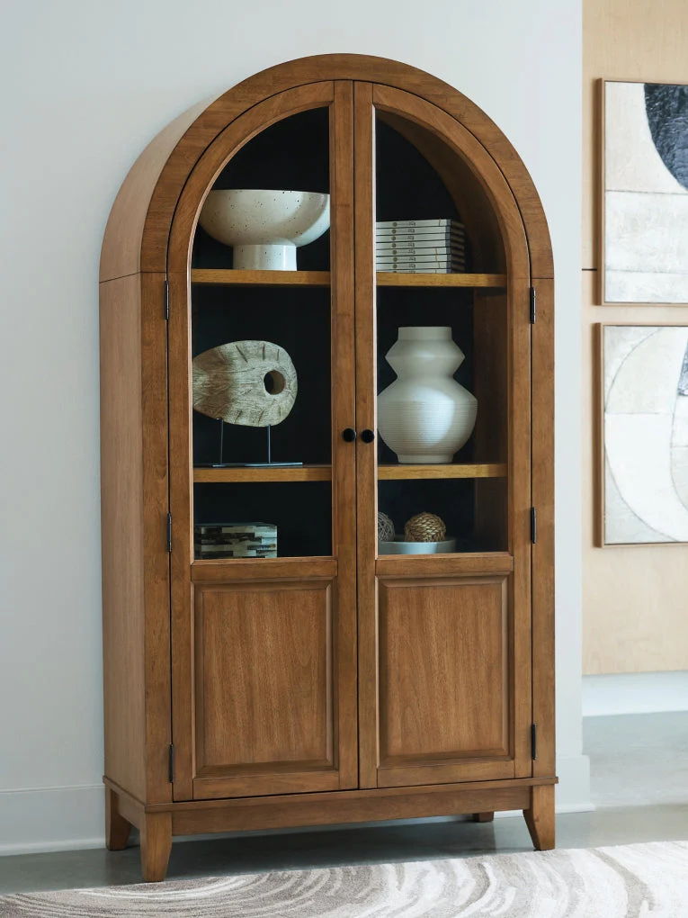 Dagandale Accent Cabinet - Image 4
