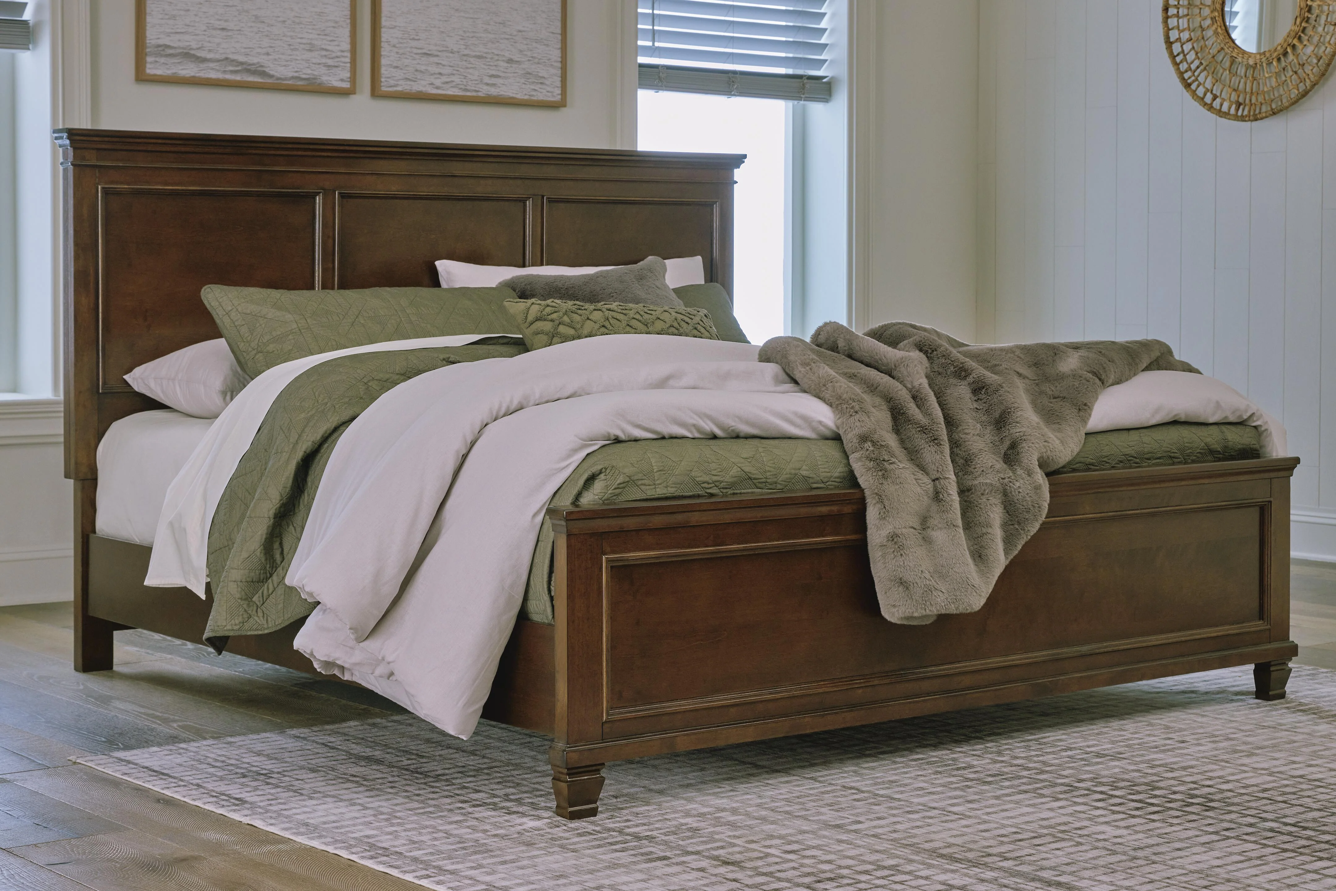 Danabrin Panel Bed - Image 6