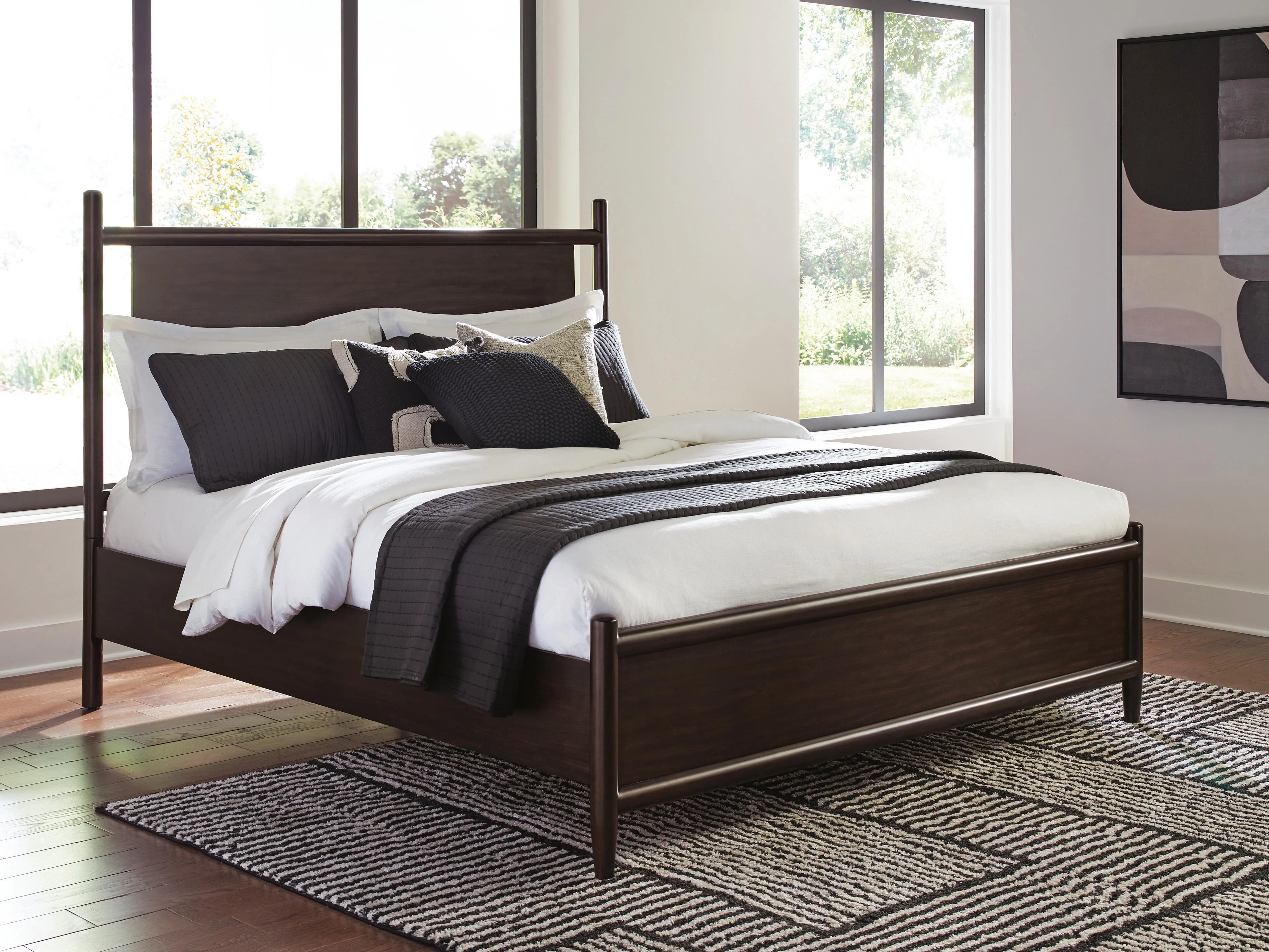 Dantenton Panel Bed - Image 2