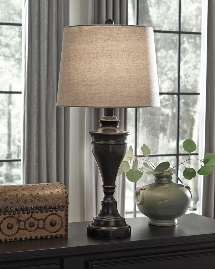 Darlita Metal Table Lamp - Image 2