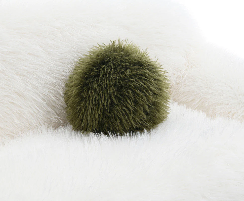 Darwen White Sofa & Loveseat - Image 3