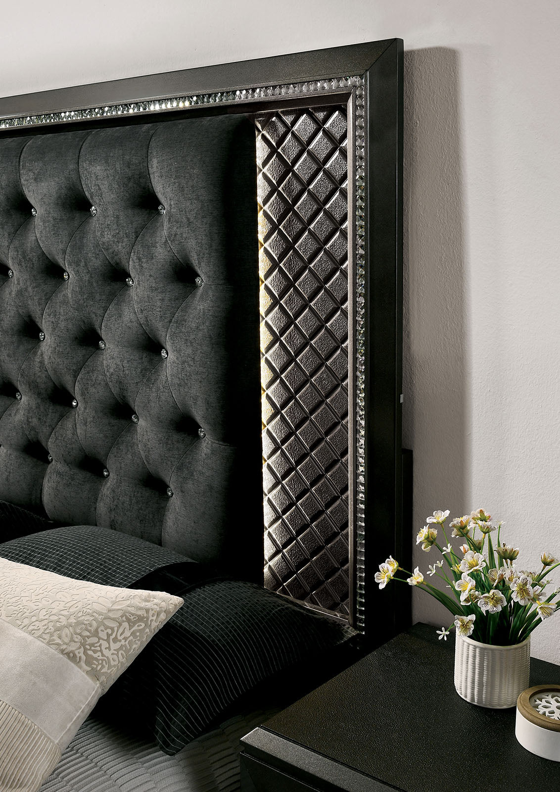 Demetria Metallic Gray California King Bed - Image 2