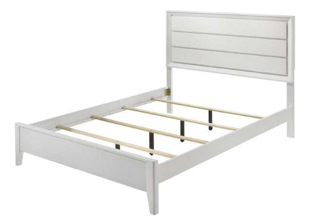 Dortmund White California King Bed - Image 5